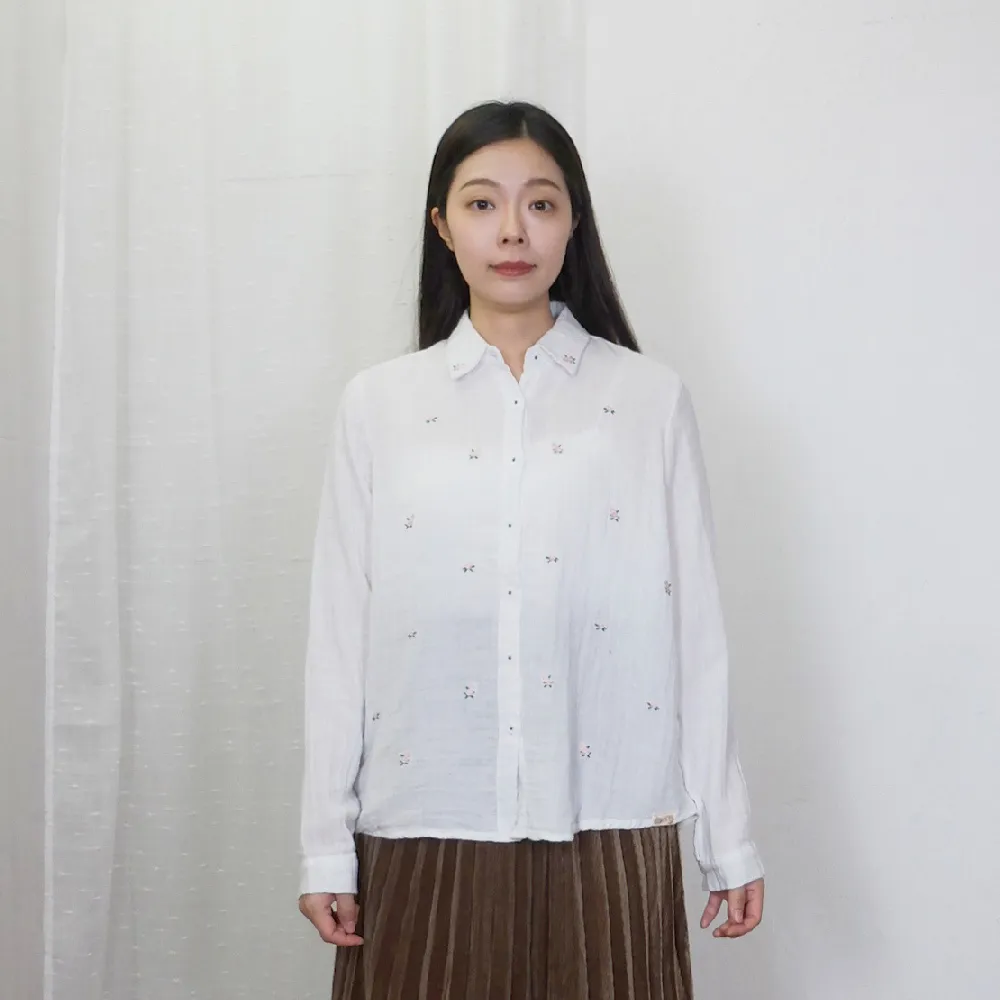 【Hana Mokuba】花木馬日系女裝滿版清新小花刺繡棉質襯衫(襯衫)