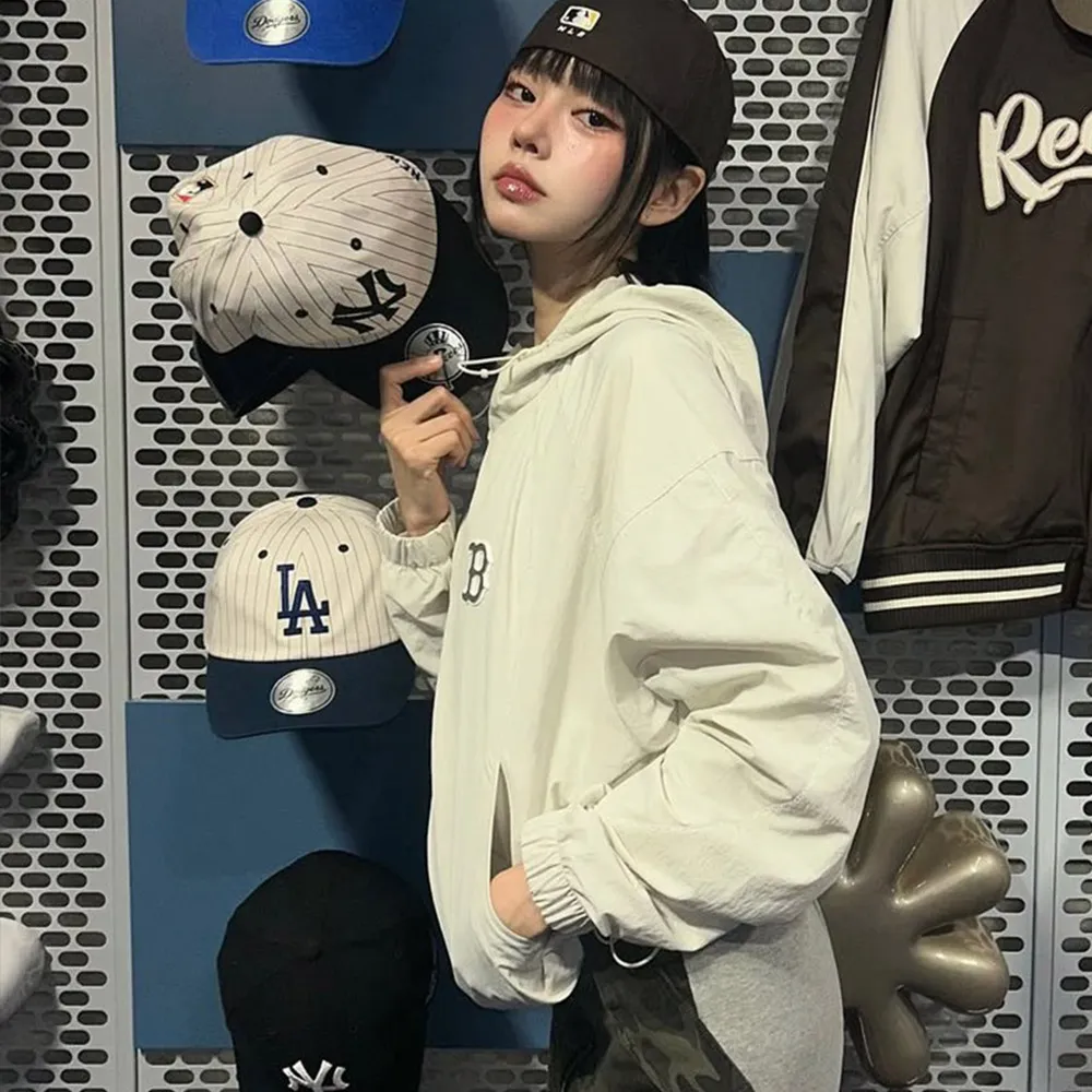 【MLB】女版拉練外套 機能外套 防潑水 防風 波士頓紅襪隊(3FWJB0454-43CRD)