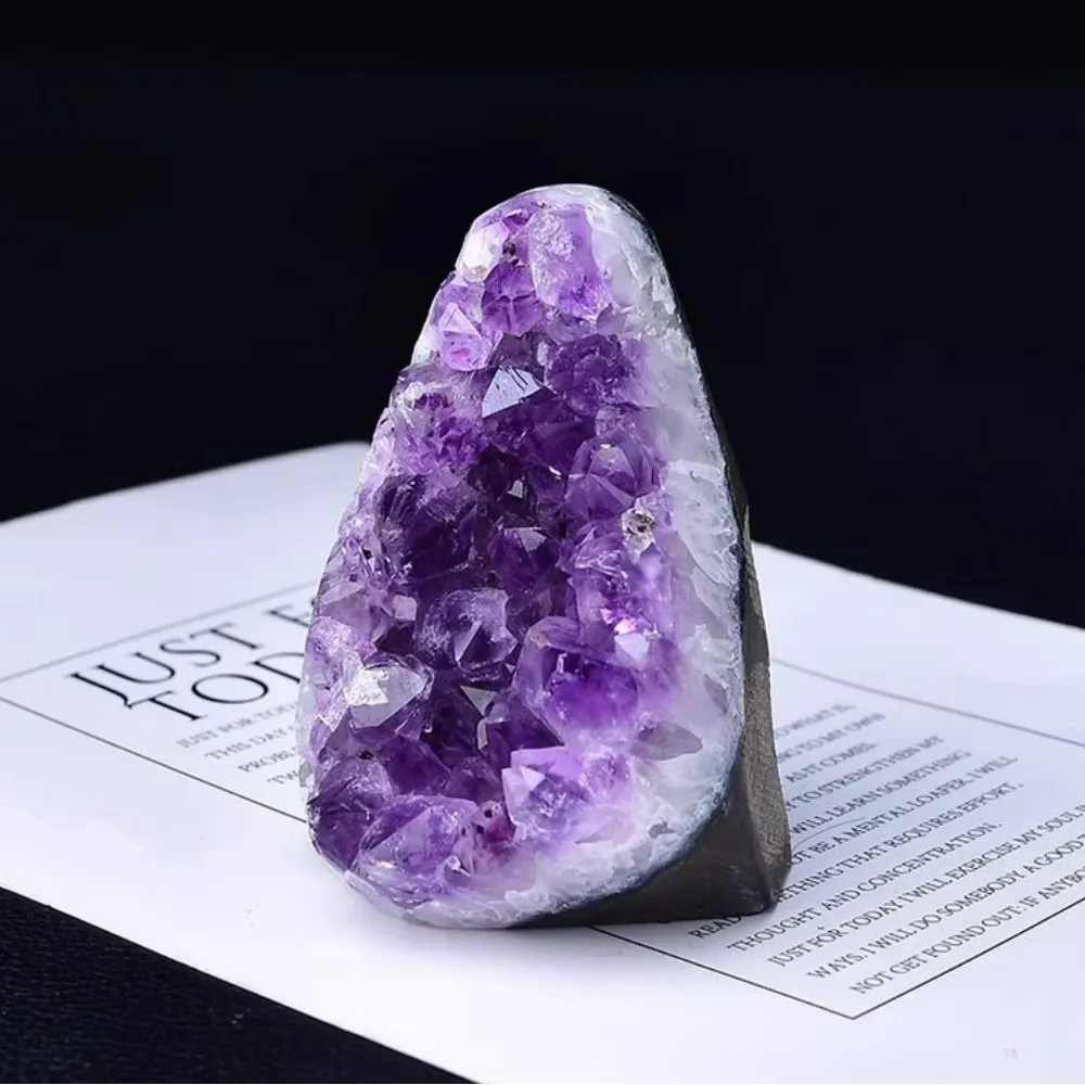 烏拉圭紫水晶簇招財開運擺件(800-1000g款 紫晶鎮 招貴人 避邪 鎮宅 風水擺設 消磁淨化 喬遷 送禮)