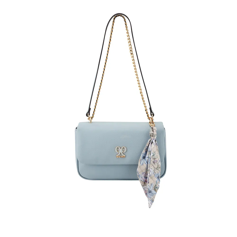 【NINE WEST】AZELIE 絲巾造型雙背帶鏈包 斜背包-霧藍色(582926)