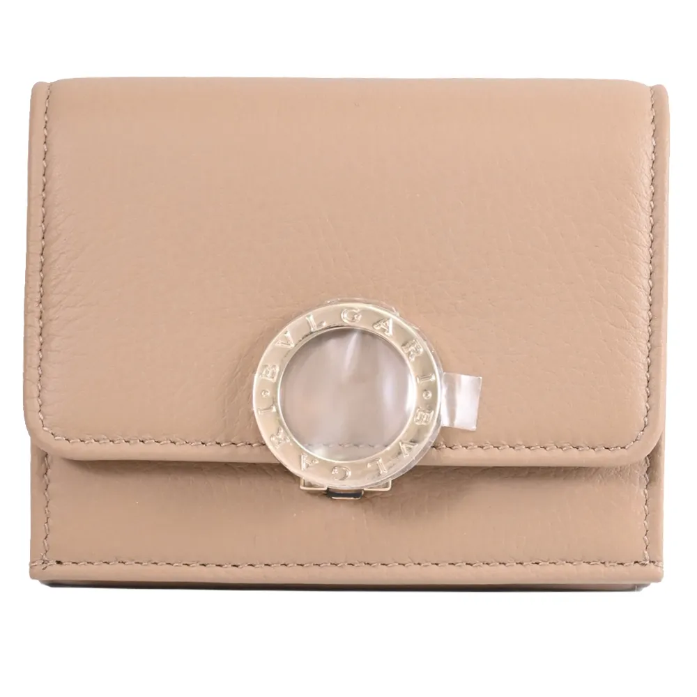 【BVLGARI 寶格麗】金屬釦LOGO牛皮雙面三折小零錢短夾(沙色)