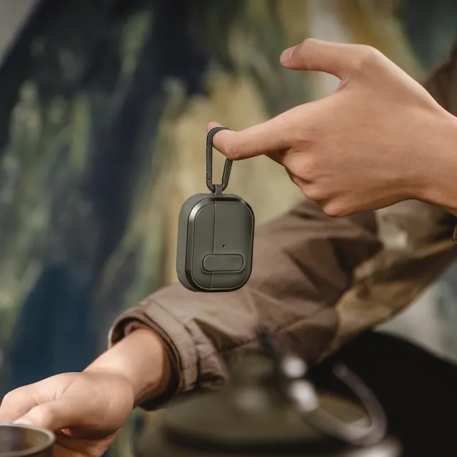 【MAGEASY】Odyssey AirPods 5/4 抗衝擊磁扣耳機殼(附贈15mm手繩)(支援最新AirPods 5)