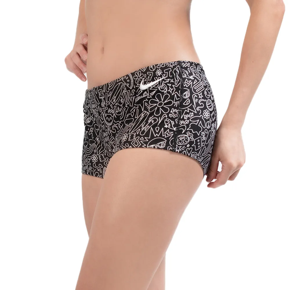 【NIKE 耐吉】女性短四角泳褲 黑色 NESSE003