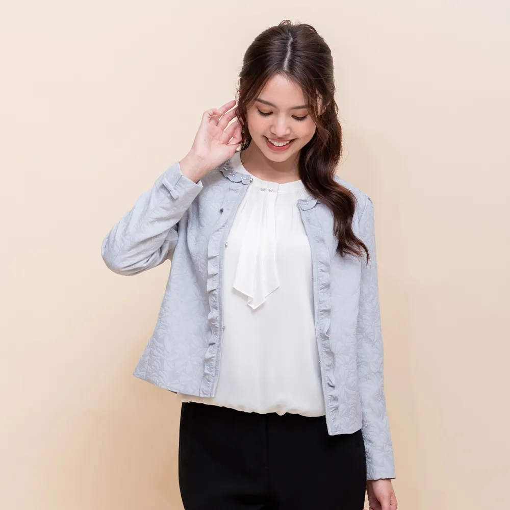 【perng yuh 芃諭名品】雅緻柔光 蝴蝶結緹花 外套(2025 AW Collection|4C秋冬新品上市)