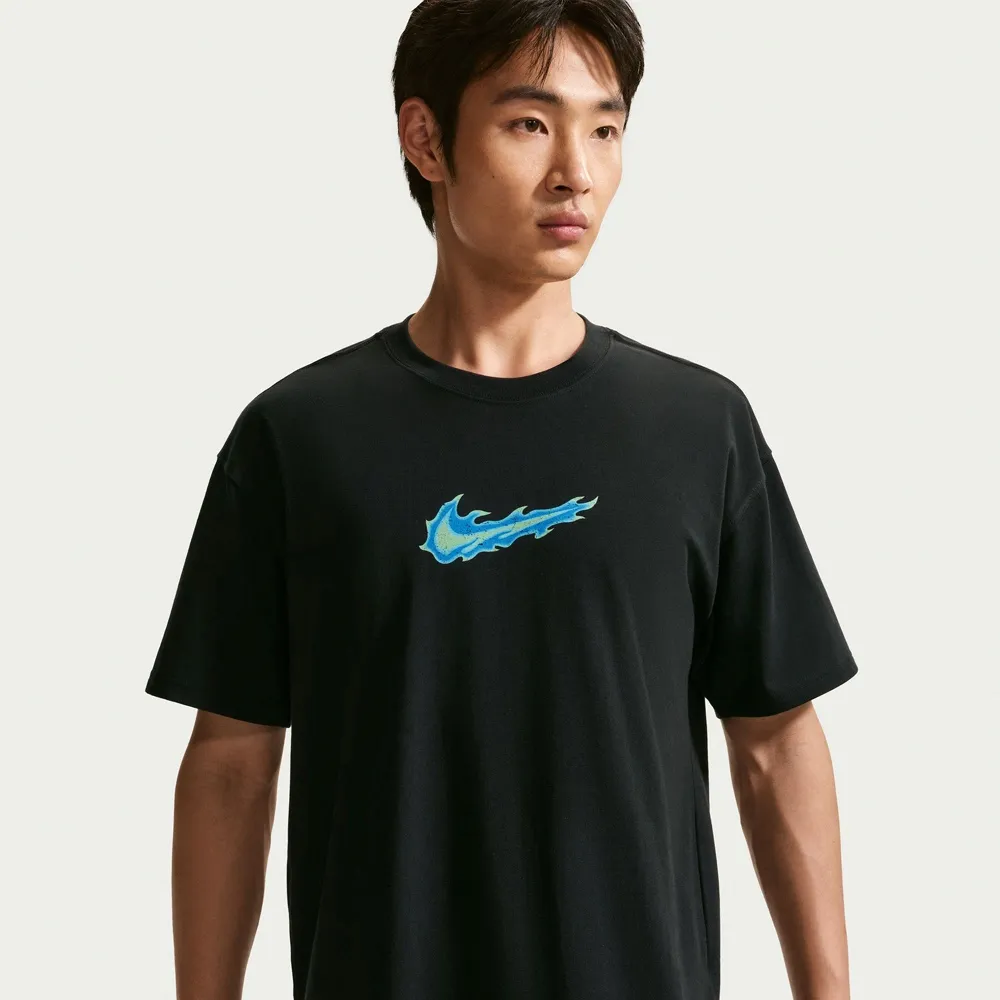 【NIKE 耐吉】AS M NK SS MAX 90 STREET TEE 男 短袖上衣 運動 休閒 落肩 寬鬆 黑(IW1201010)