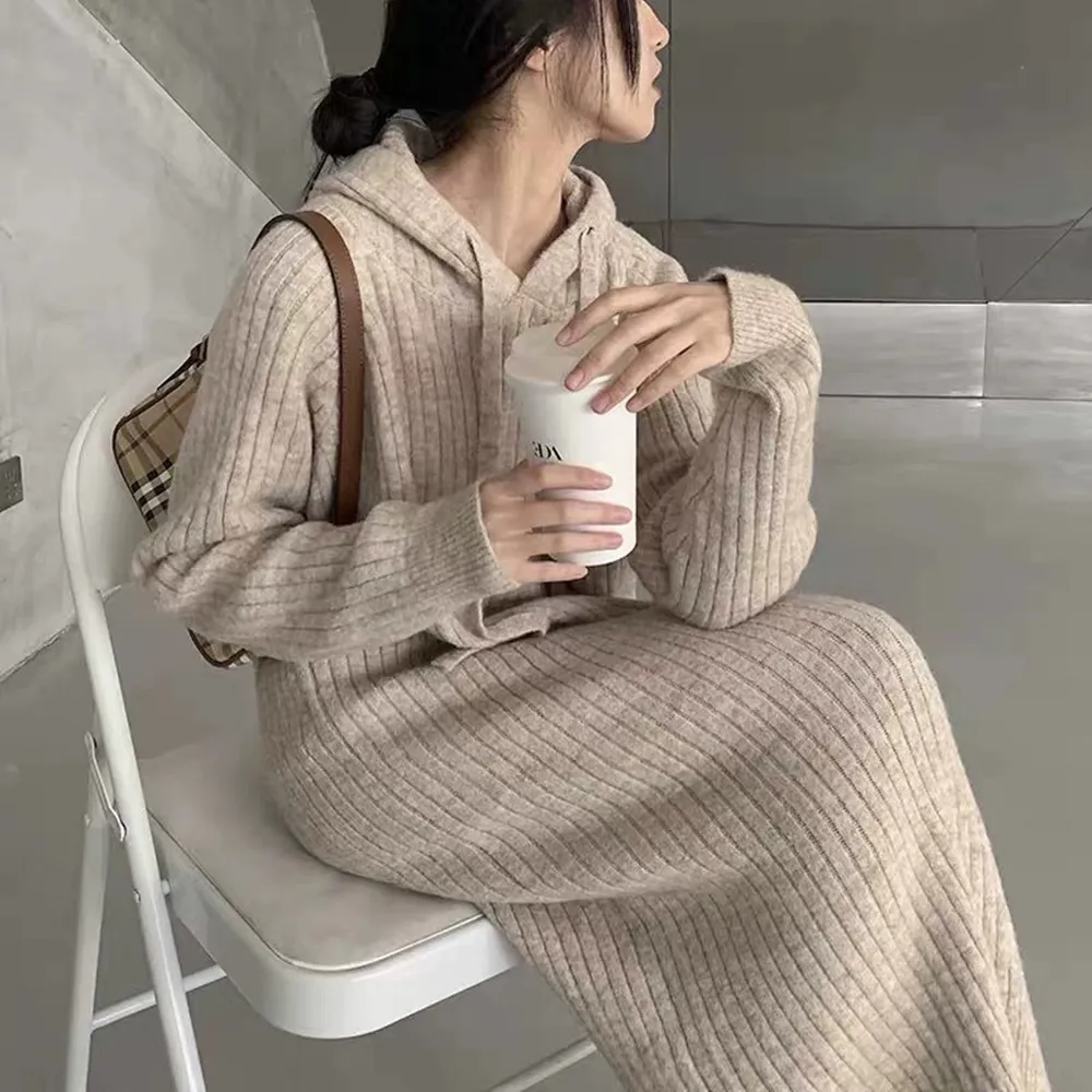 【D.studio】韓版寬鬆長版針織上衣(洋裝連身裙連衣裙上衣套裝長袖上衣 冬天女裝長裙裙子連帽上衣S162)