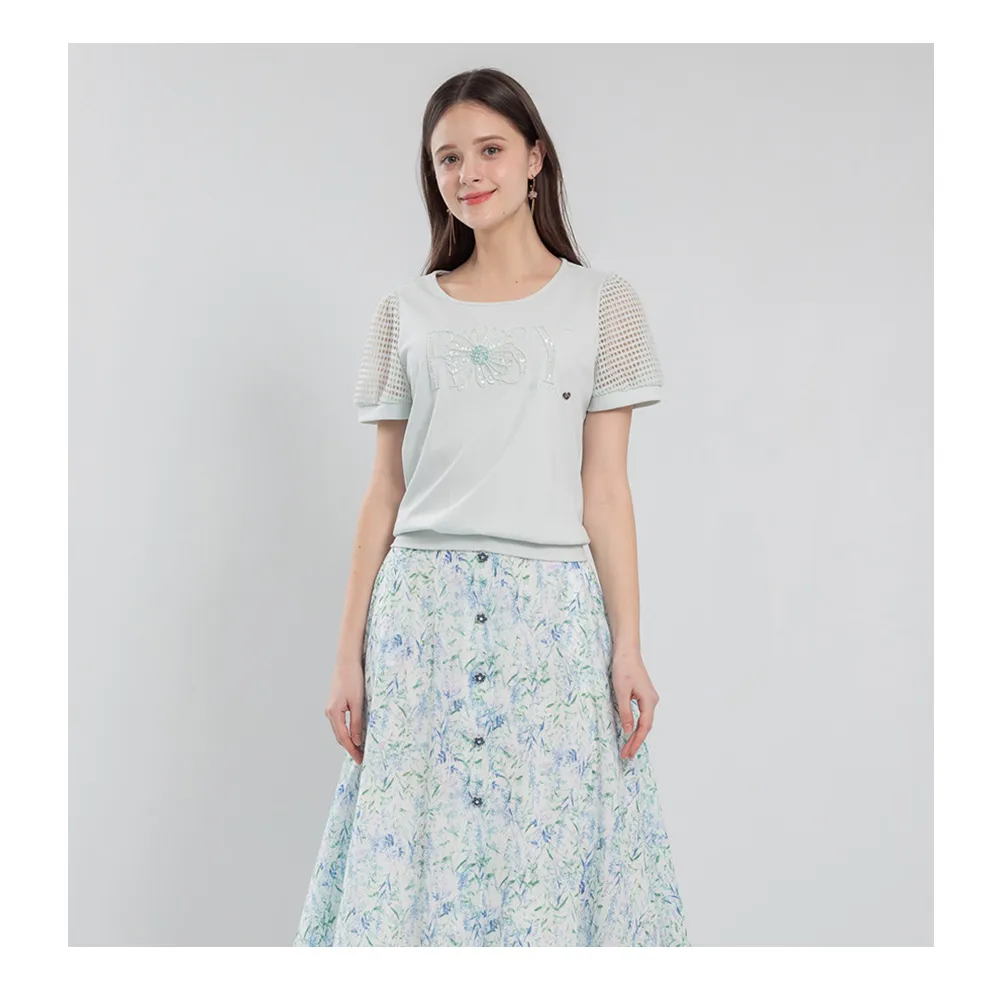 【IRIS 艾莉詩】柔花亮片刺繡棉上衣-3色(62927)