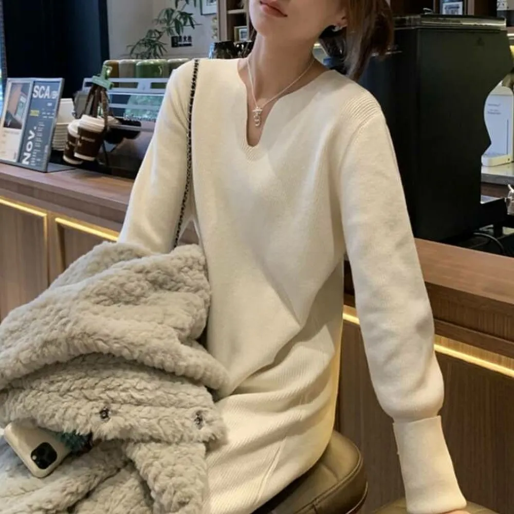 【MU YI YANG 慕衣洋】法式V領親膚長款針織洋裝