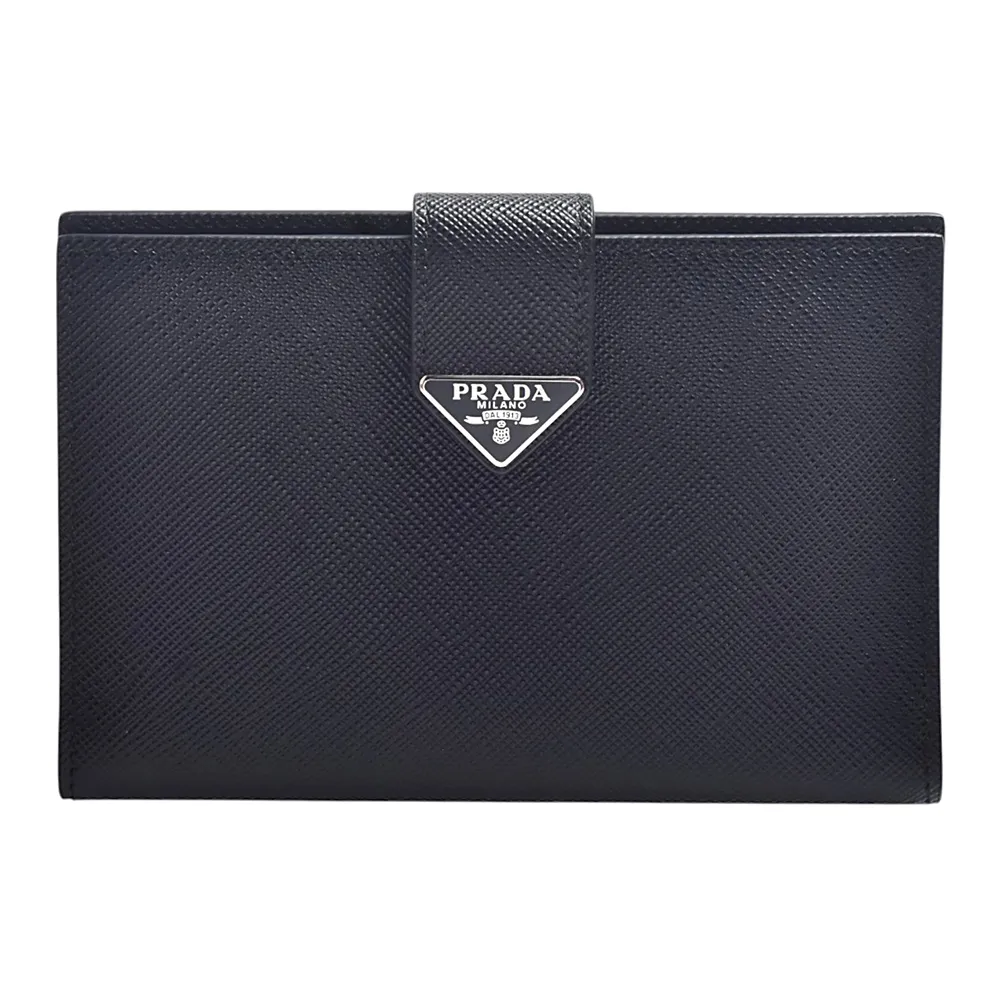 【PRADA 普拉達】經典三角鐵牌LOGO防刮牛皮護照夾(黑色)