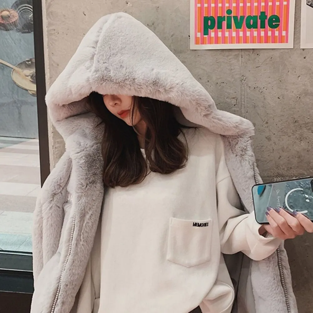【Uicy】韓國版寬鬆加厚毛毛外套 外套 防曬外套 女裝 上衣 衣 J157
