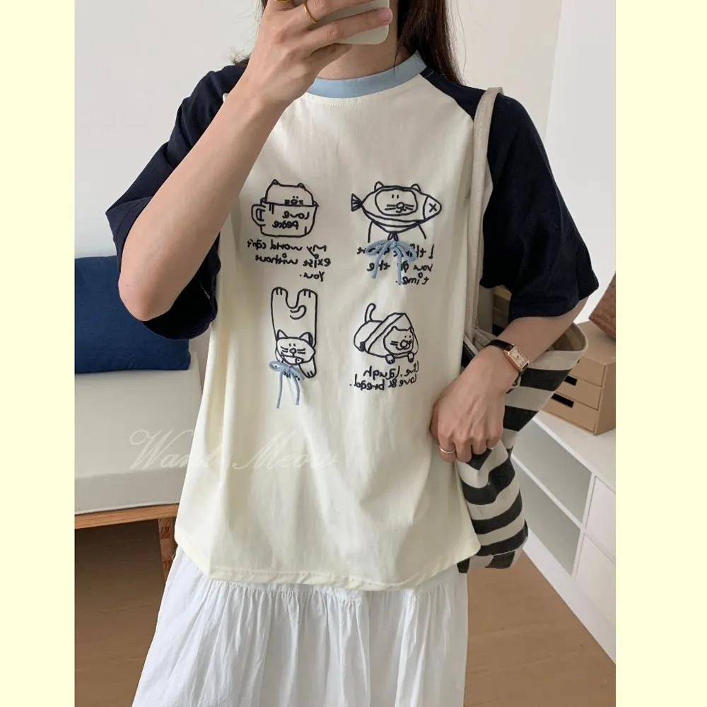 【Want-Meow】80公斤可穿/獨家短袖款立體娃娃插肩圖案寬鬆大學T上衣大碼T恤(大碼/大尺碼/加大碼)