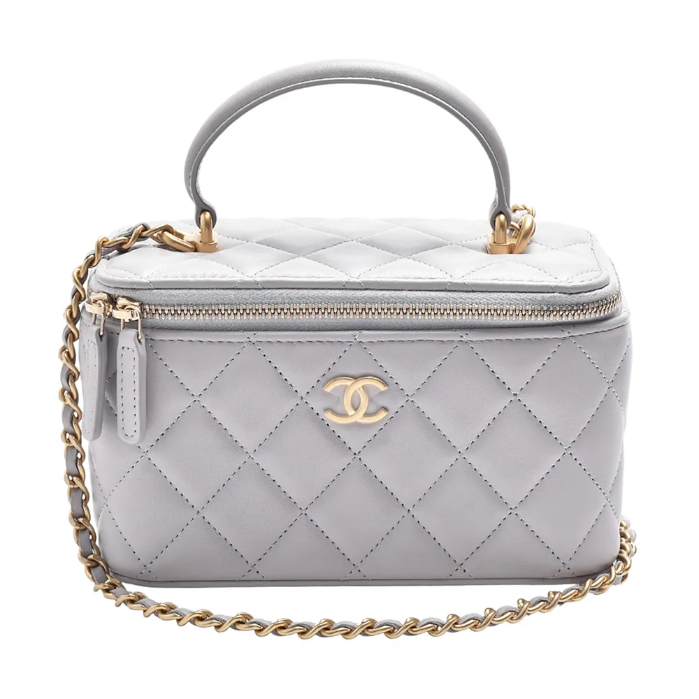 【CHANEL 香奈兒】經典雙C LOGO菱格紋小羊皮拉鍊手提/斜背包(淺灰色AP2199L-GREY-GPN)
