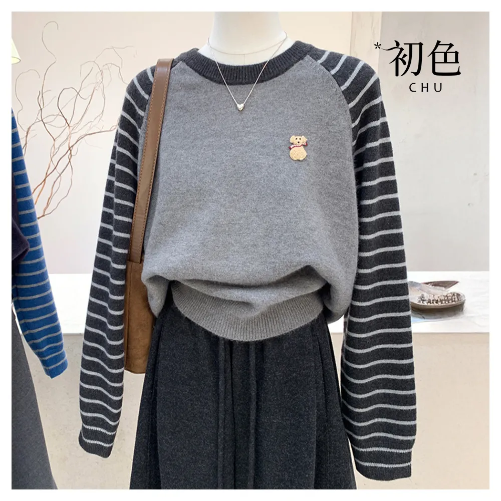 【初色】撞色拼接條紋迷你小狗刺繡圓領長袖內搭打底針織衫毛衣上衣女上衣-共2色-17052(F可選)