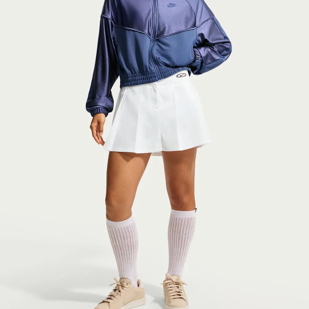 【NIKE 耐吉】短裙 女 運動風 AS W NK STREET PLEATED MINI SK 白 IO9612-100