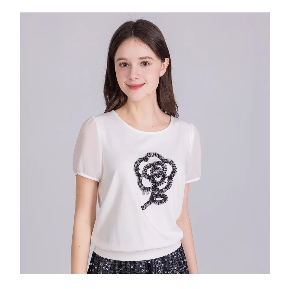 【IRIS 艾莉詩】花網刺繡棉質上衣-2色(62934)