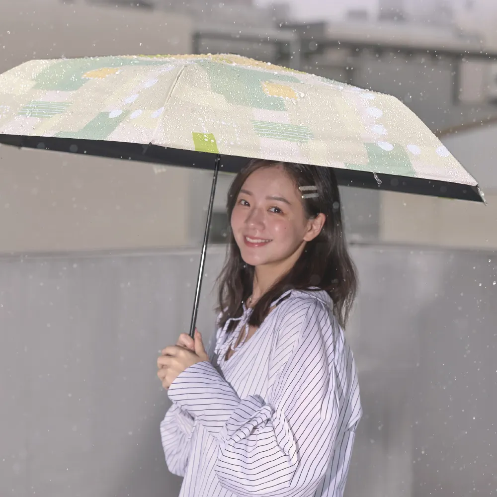 【rento】碳纖輕量黑膠晴雨傘-簡約色塊 多色(碳纖傘骨 日系傘 黑膠傘 防曬 降溫  抗UV)