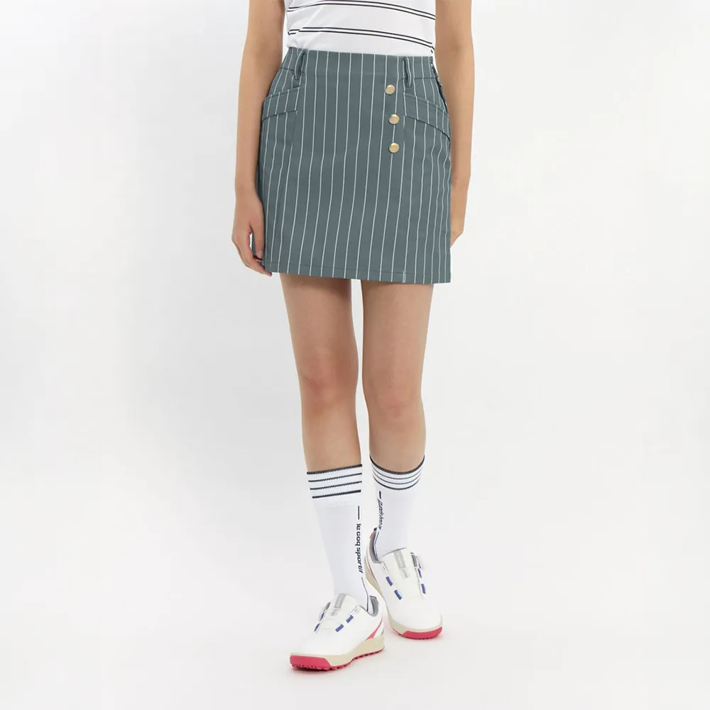 【LE COQ SPORTIF 公雞】高爾夫系列 女款深藍色吸汗速乾防曬彈性舒適親膚短裙 QLX8J701